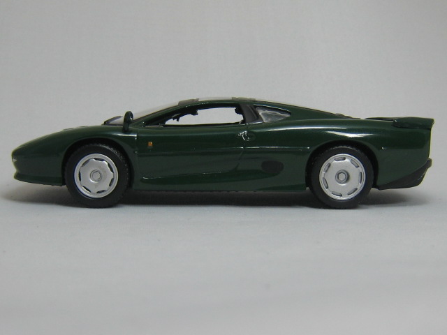 ジャガー　ＸＪ２２０-2