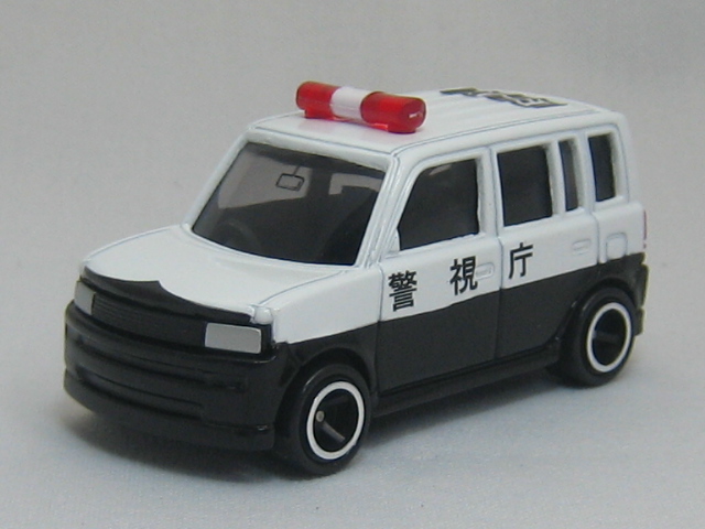 トヨタ　ｂＢ　パトカー／警視庁-1