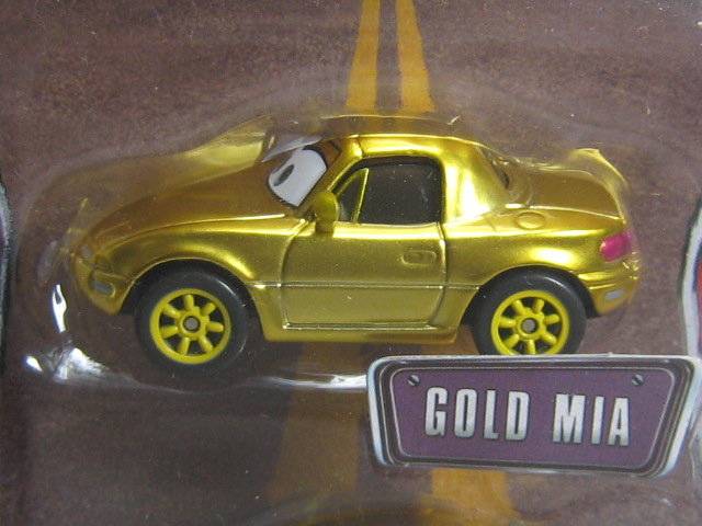 GOLD MIA　（Dinoco Dream GIFT PACK）-1