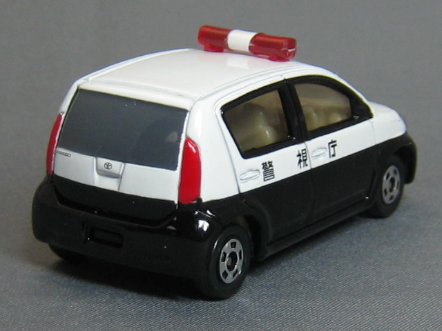 トヨタ　パッソ　パトロールカー（警視庁）-2